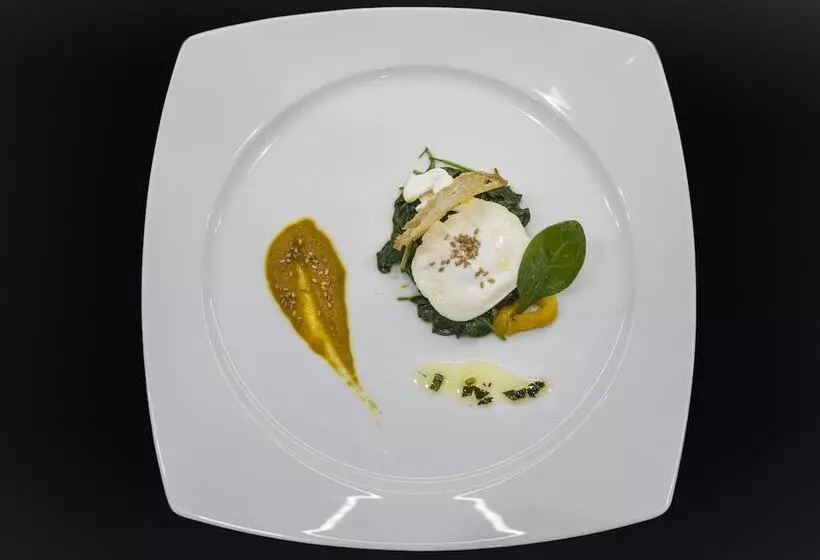 Lhp Hotel River & Spa