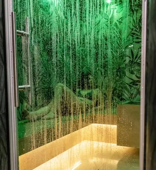 ホテル Ariston & Spa