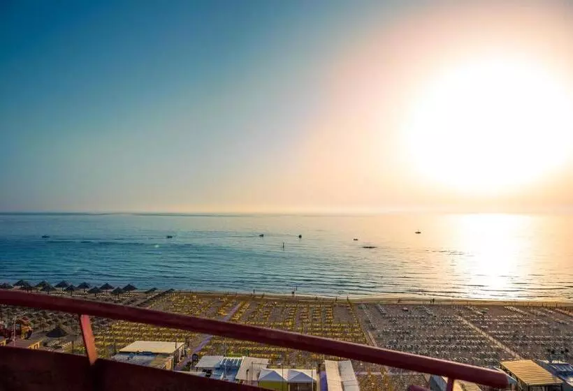 בית מלון כפרי Atlantic Vista Mare