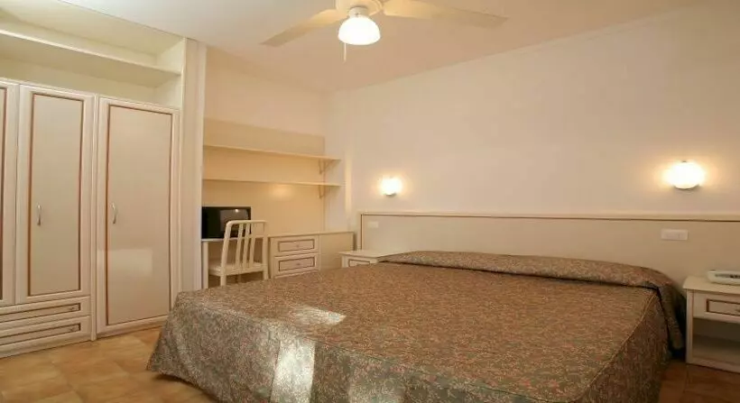 호텔 Baia Santa Barbara