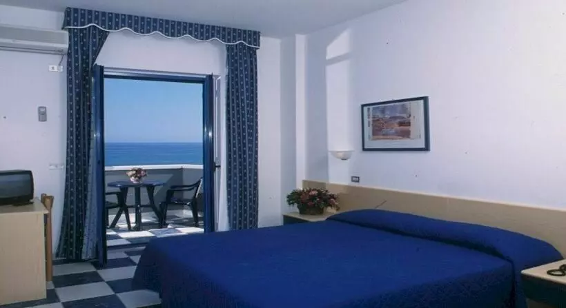 호텔 Baia Santa Barbara