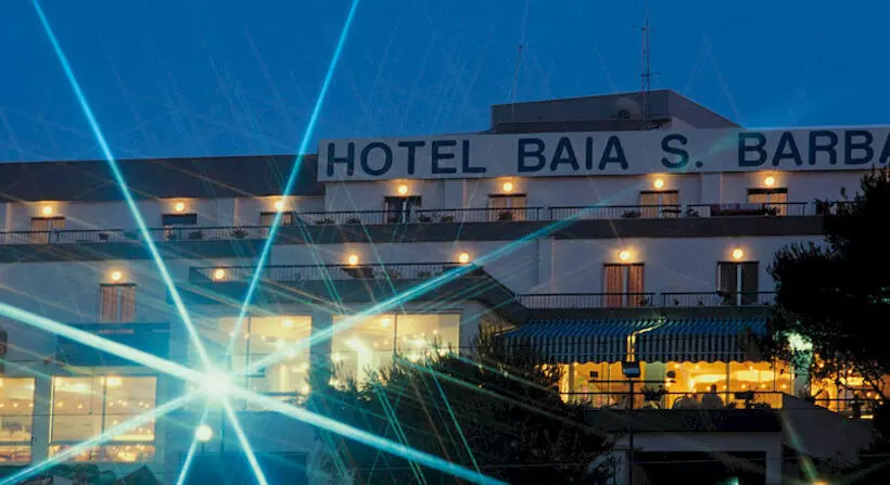 호텔 Baia Santa Barbara
