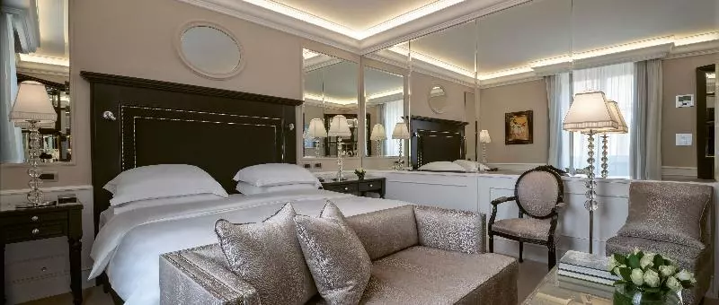 בית מלון כפרי Hassler Roma