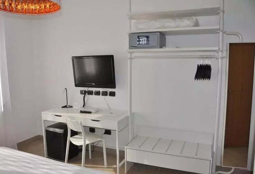 ホテル Lo Scoiattolo Piedmont Bike