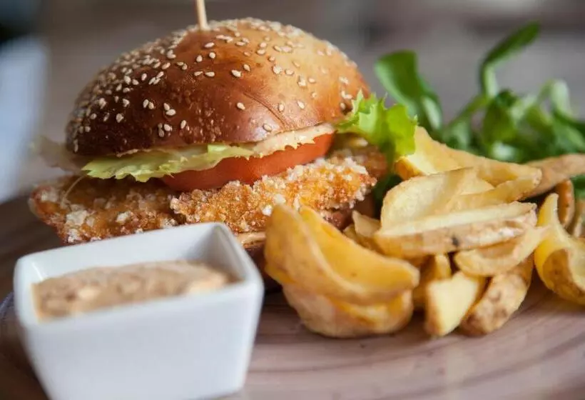 ホテル Lo Scoiattolo Piedmont Bike