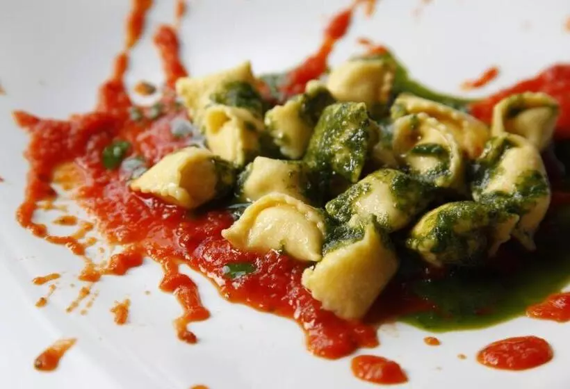 ホテル Lo Scoiattolo Piedmont Bike