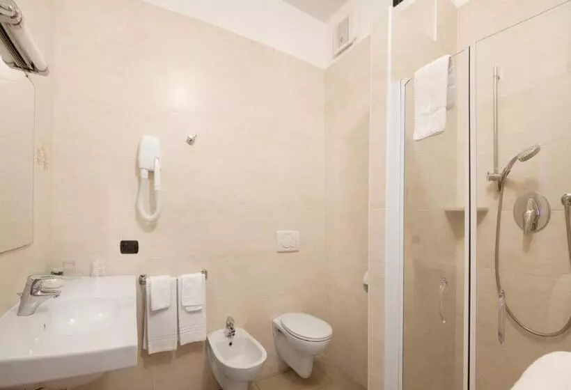 ホテル Lo Scoiattolo Piedmont Bike