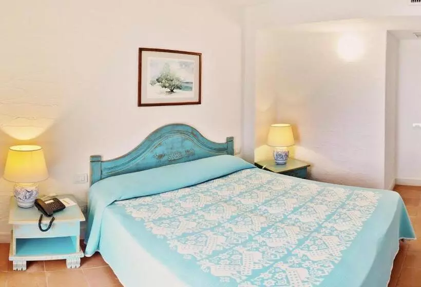 هتل Luci Di La Muntagna