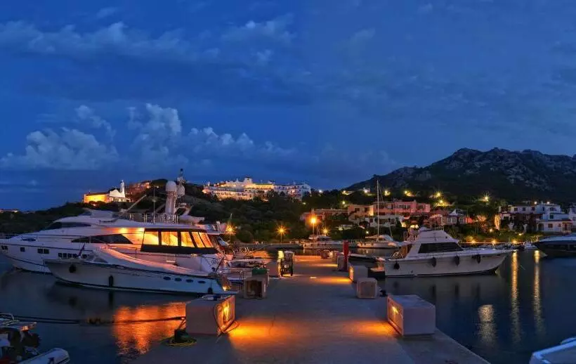 هتل Luci Di La Muntagna