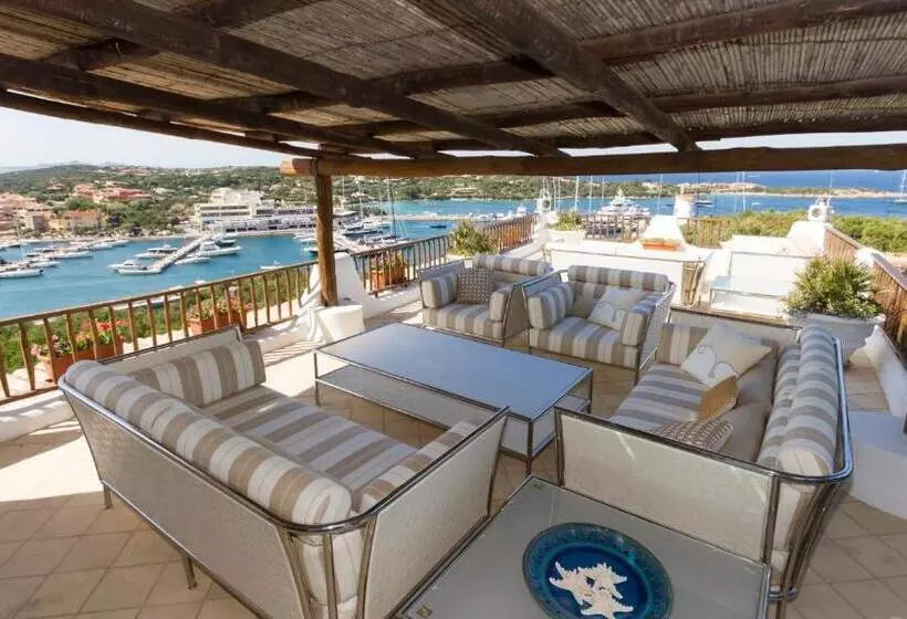 هتل Luci Di La Muntagna