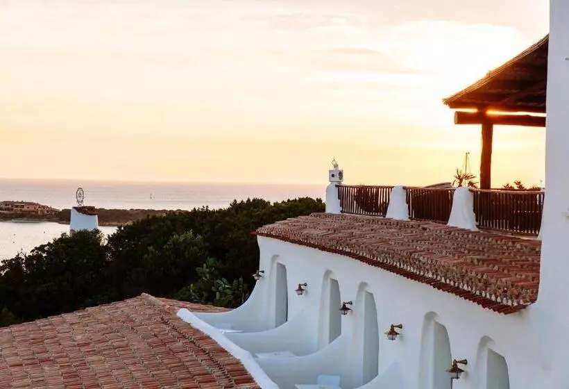 هتل Luci Di La Muntagna