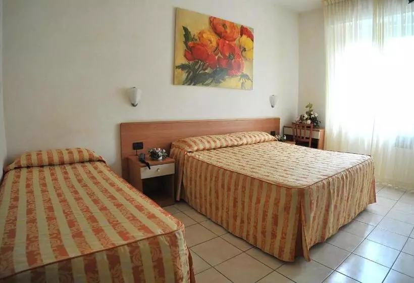 Отель Riviera Blu