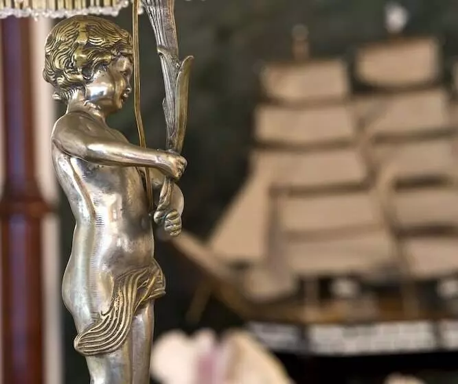 Отель Santa Lucia