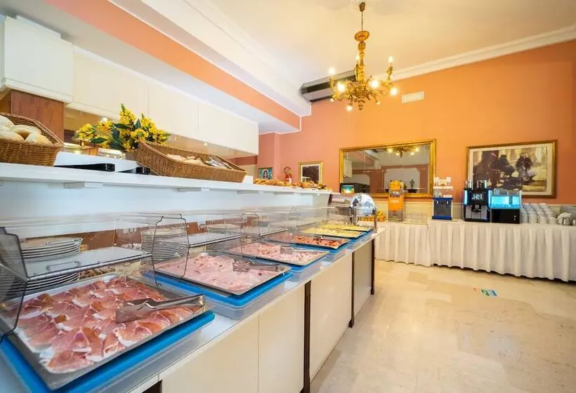 Отель Santa Lucia