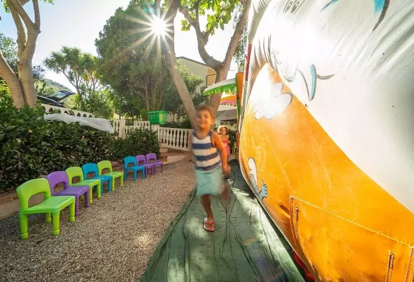 Отель Santa Lucia