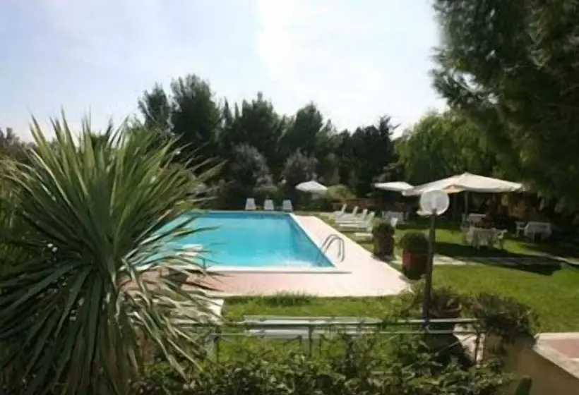 בית מלון כפרי Villa Rita