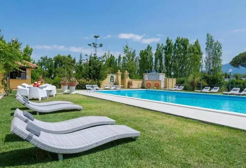 בית מלון כפרי Villa Rita