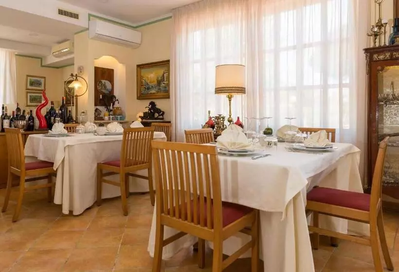 בית מלון כפרי Villa Rita