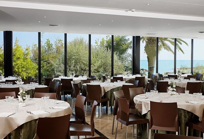 בית מלון כפרי Serena Majestic