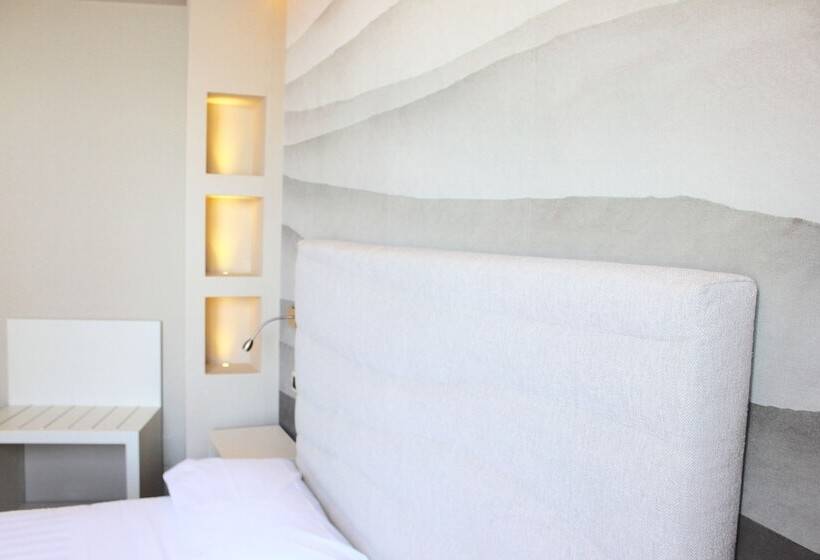 בית מלון כפרי Astoria