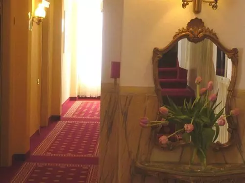 בית מלון כפרי Byron