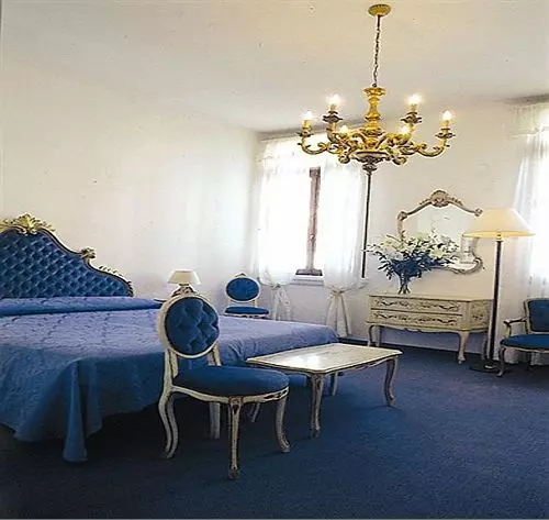 בית מלון כפרי Byron