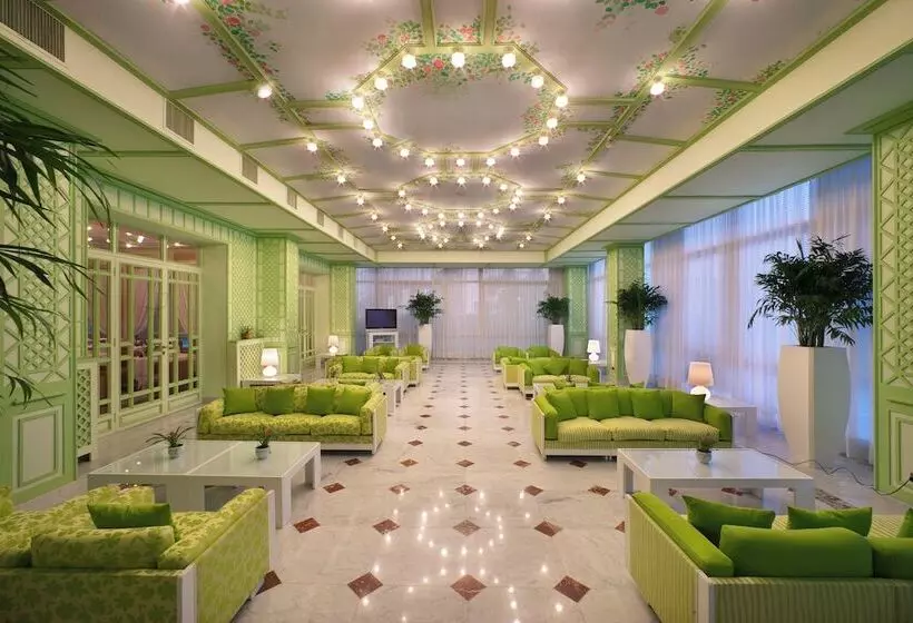 ホテル Continental