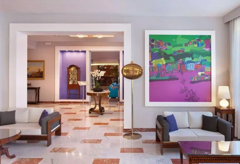 ホテル Continental