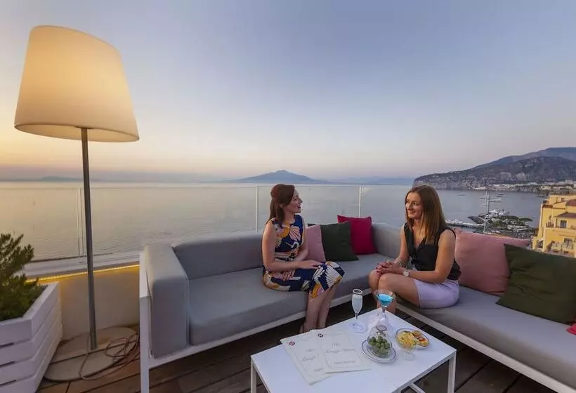 ホテル Continental