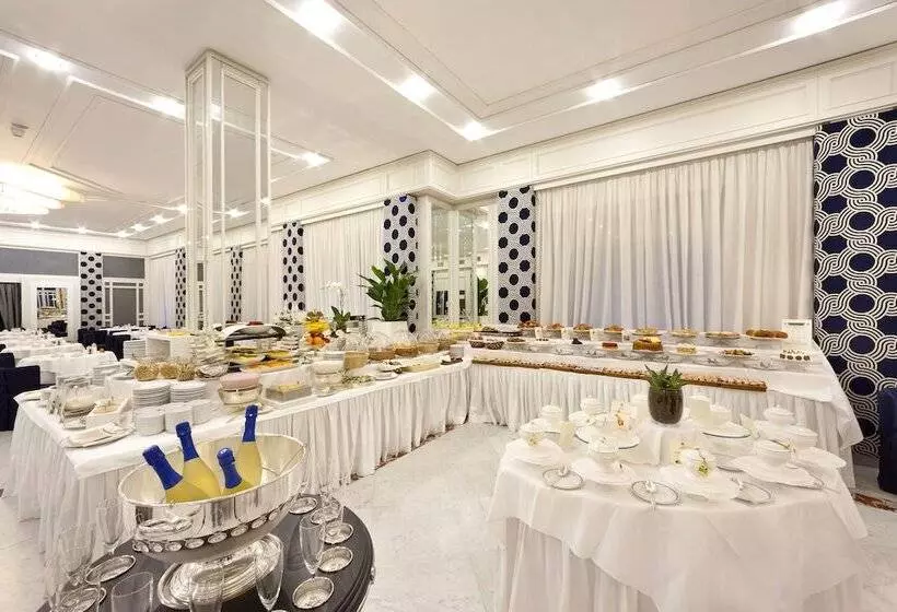 ホテル Continental