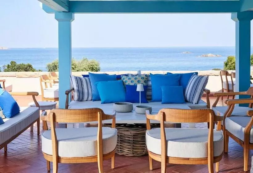 Отель Due Lune Puntaldia Resort & Golf