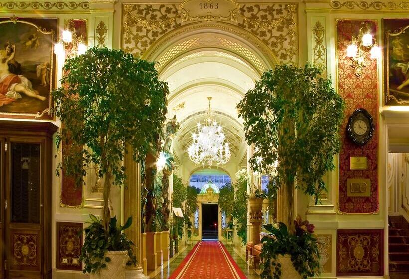 Grand Hotel Des Iles Borromées & Spa