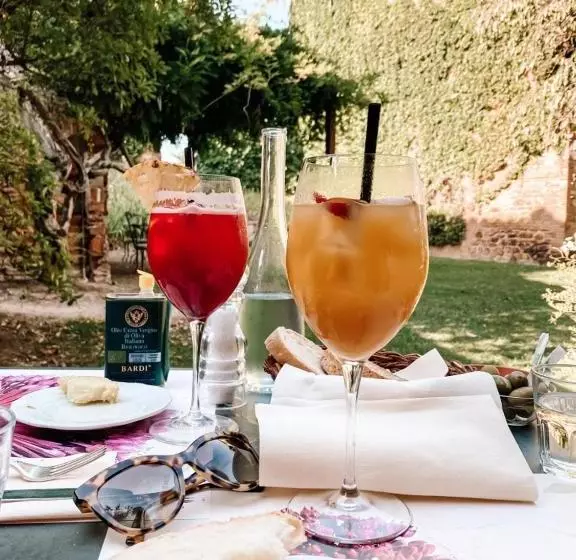 호텔 Locanda Dell'Amorosa