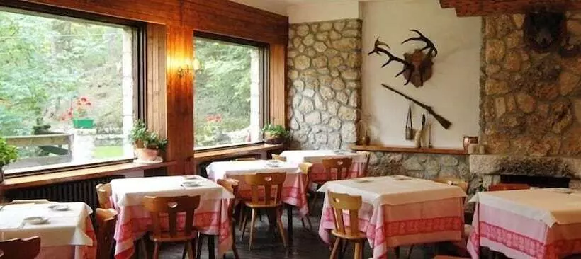 Отель Garnì Mille Pini