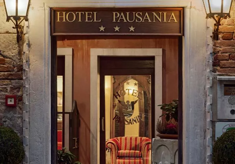 Hotel Pausania