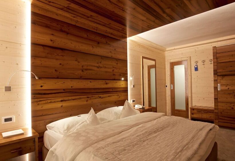 בית מלון כפרי Portillo Dolomites 1966