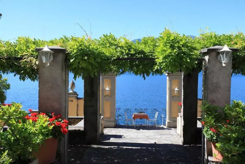 Royal Victoria, By R Collection Hotels