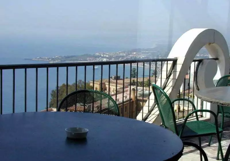 فندق Vello D'oro