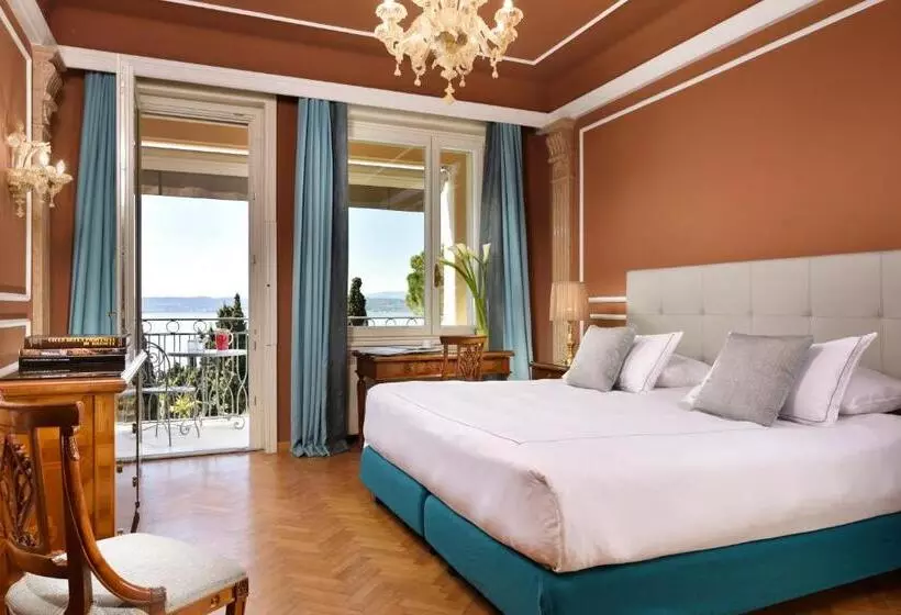 Отель Villa Cortine Palace Relais Chateaux