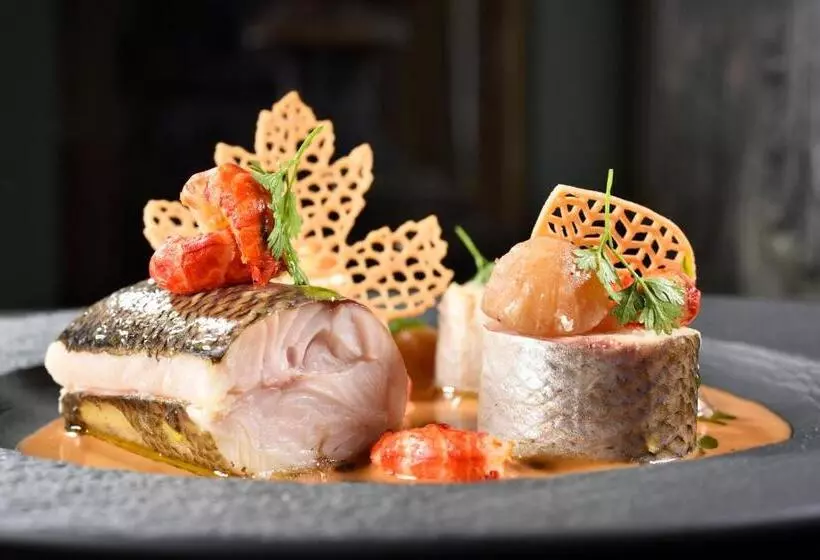 Отель Villa Cortine Palace Relais Chateaux