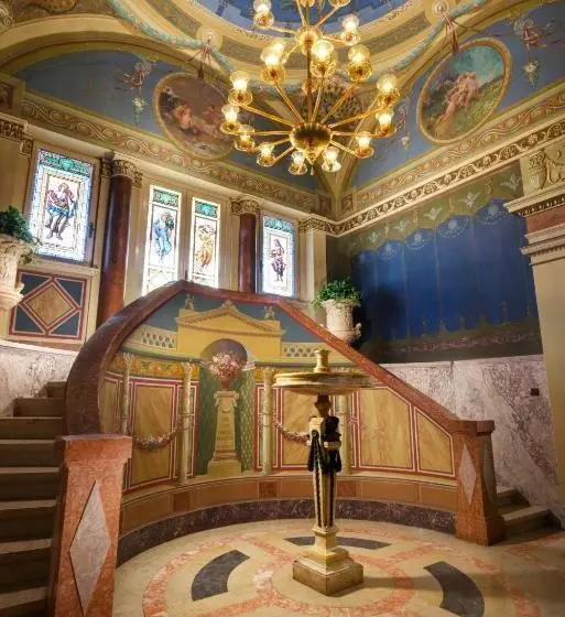 Отель Villa Cortine Palace Relais Chateaux