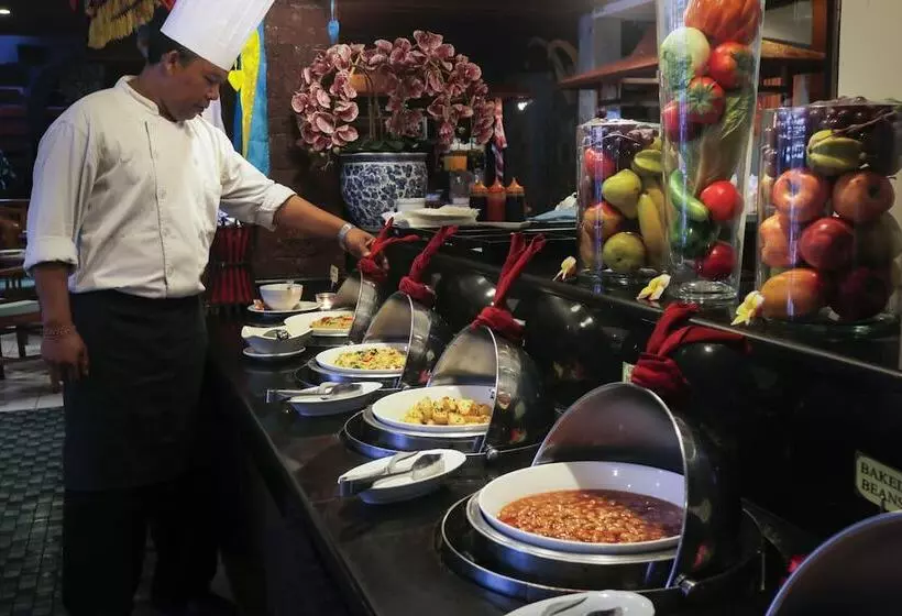 هتل Wina Holiday Villa Kuta Bali