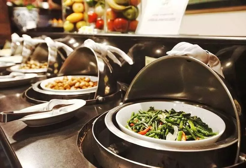 هتل Wina Holiday Villa Kuta Bali