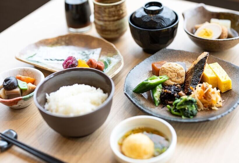 Apa Hotel Himeji Eki Kita