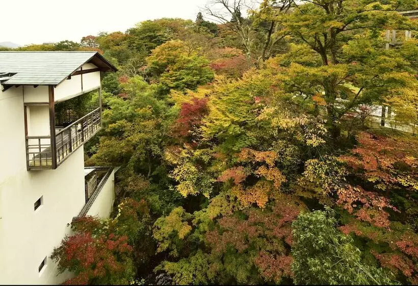 ホテル Gora Kadan