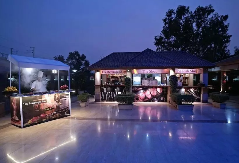 Hotel Jaypee Siddharth