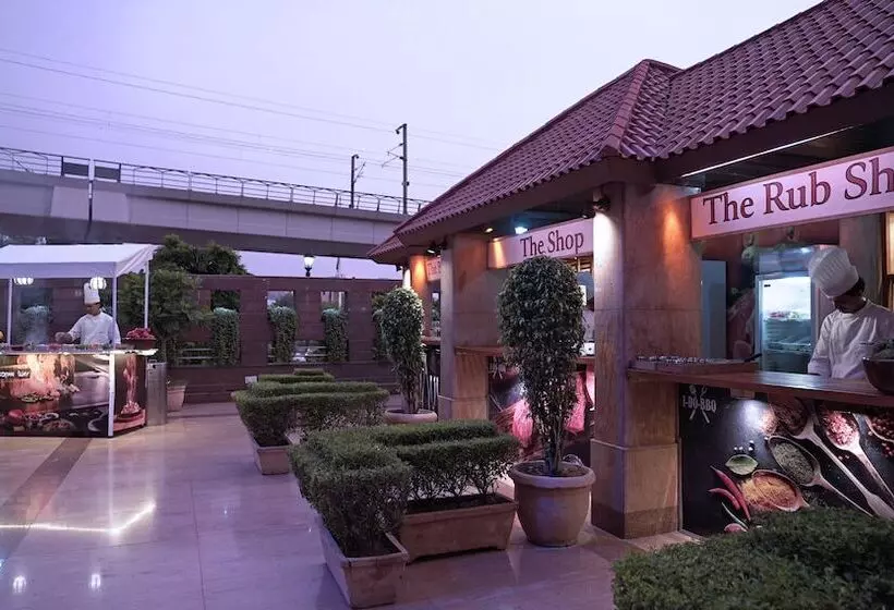 Hotel Jaypee Siddharth