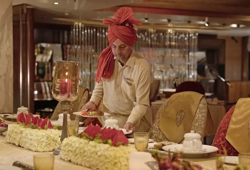 Hotel Jaypee Siddharth