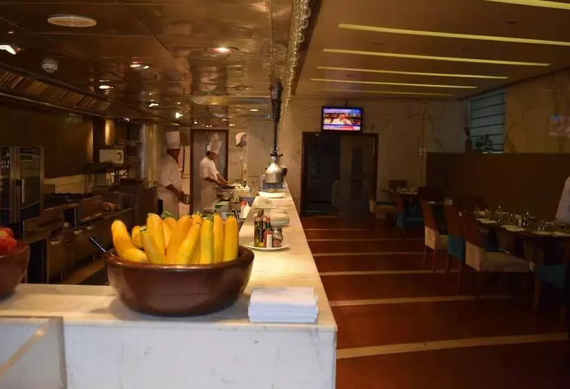 Hotel Jaypee Siddharth