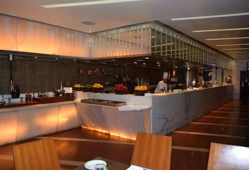 Hotel Jaypee Siddharth